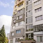 Apartman 1bd Sea Garden Retreat With Dedicated Workspace By Flat Mаnager