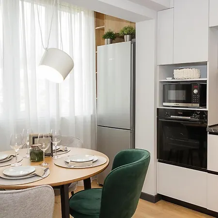 1bd Sea Garden Retreat With Dedicated Workspace By Flat Mаnager Várna
