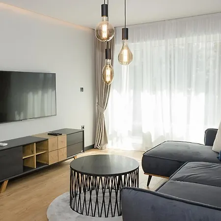 Appartamento 1bd Sea Garden Retreat With Dedicated Workspace By Flat Mаnager *