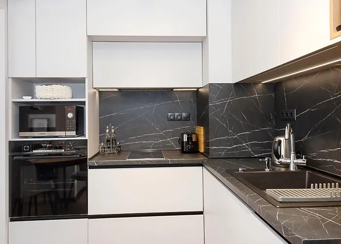 Daire 1bd Sea Garden Retreat With Dedicated Workspace By Flat Mаnager Varna